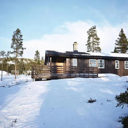Semesterbostad Four-bedroom In Eggedal